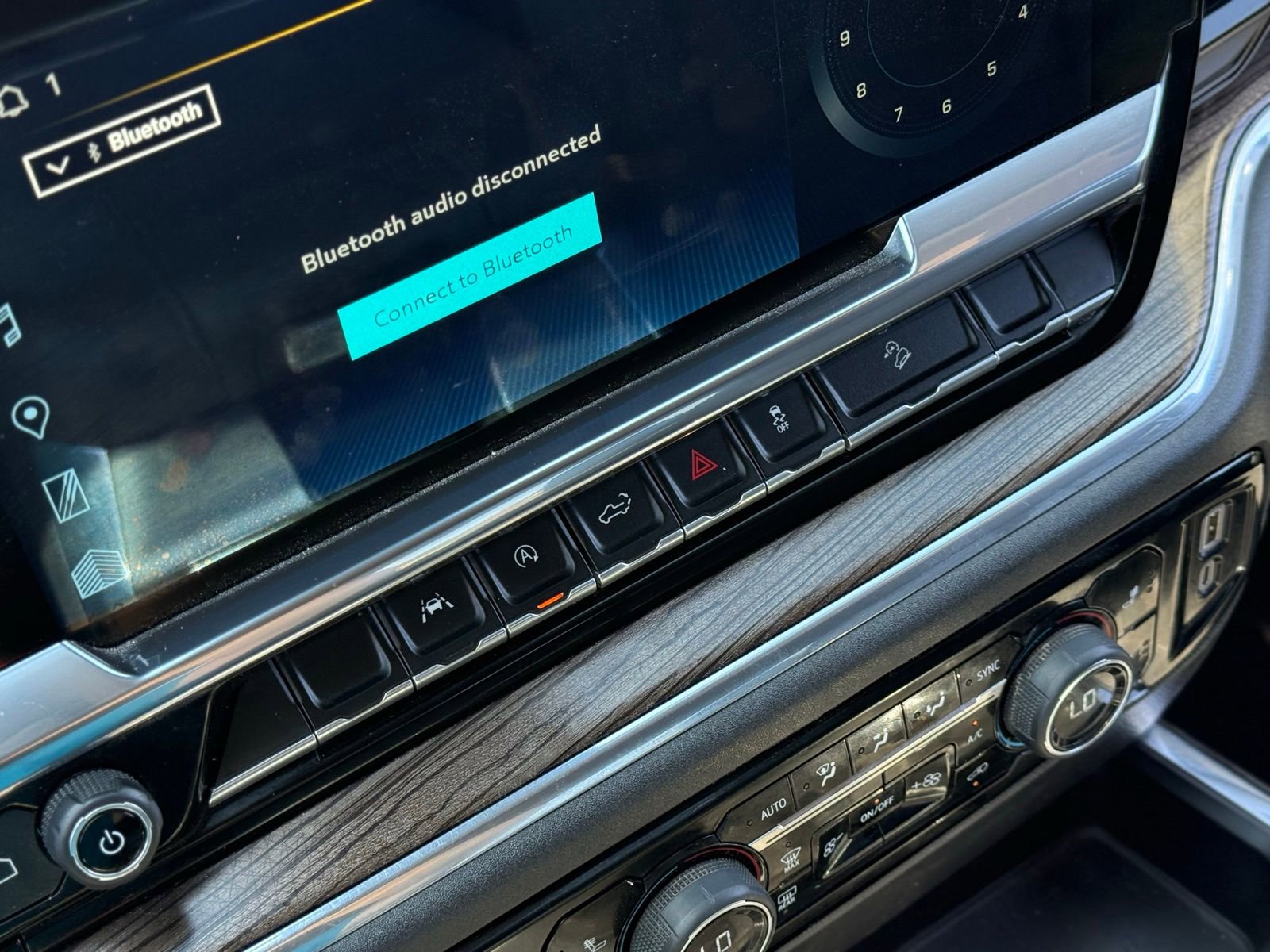 Used 2023 Chevrolet Silverado 1500 LT Trail Boss w/ Protection Package AWD/4WD image 26