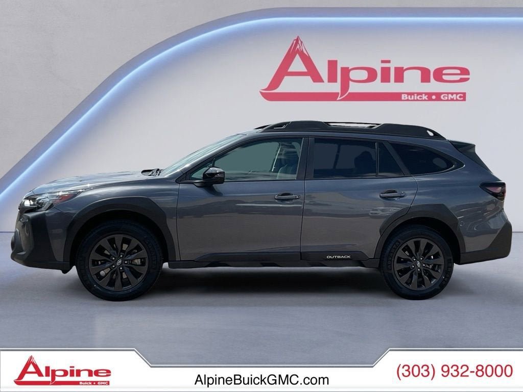 Used 2025 Subaru Outback Onyx Edition AWD/4WD image 2