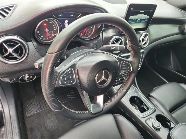 Used 2018 Mercedes-Benz GLA 250 4MATIC image 10