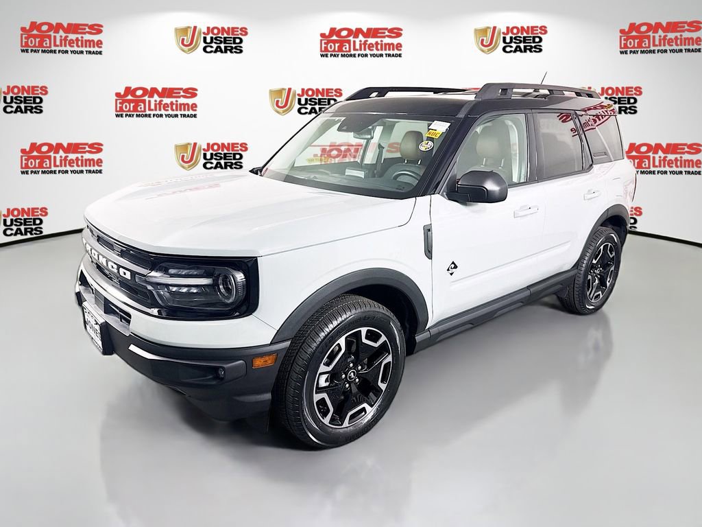 Used 2023 Ford Bronco Sport Outer Banks w/ Tech Package AWD/4WD image 14