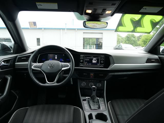 Used 2022 Volkswagen Jetta Sport FWD image 15