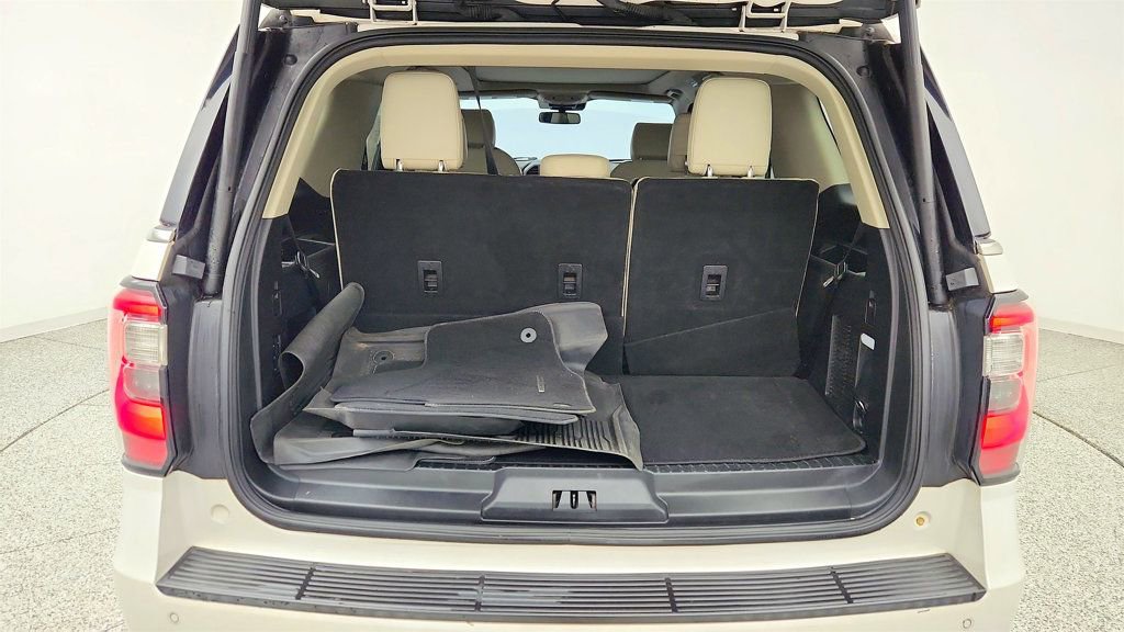 Used 2019 Ford Expedition Platinum image 23