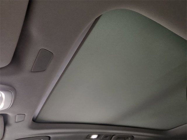 Used 2025 Volvo XC60 B5 Core image 22