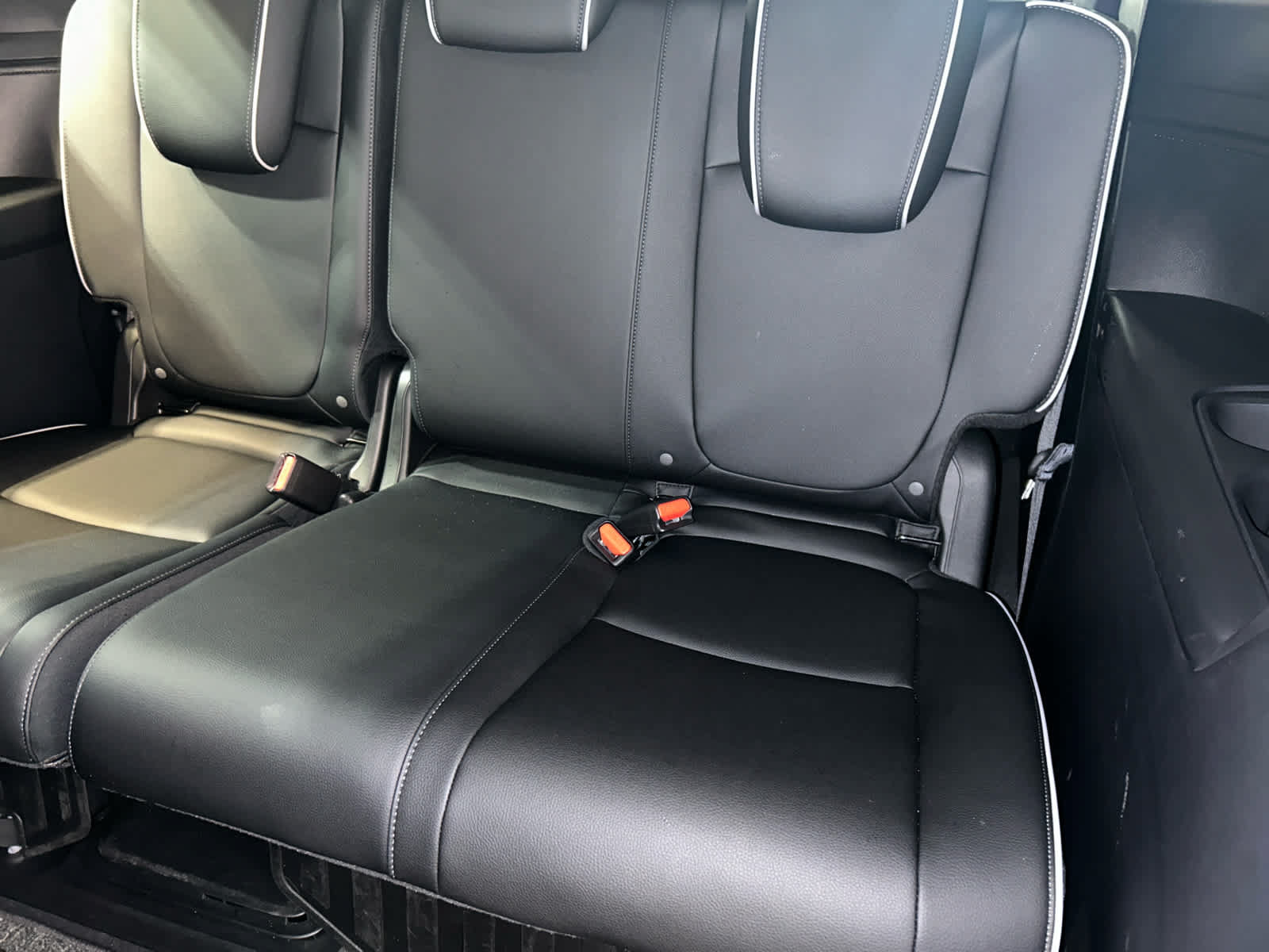 Used 2025 Honda Odyssey Touring image 11