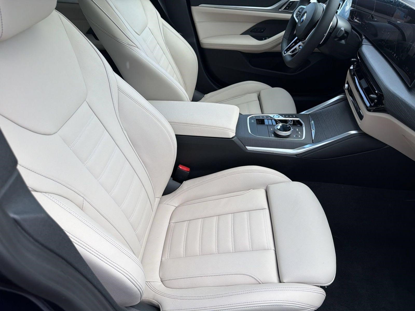 New 2026 BMW 430i xDrive w/ M Sport Package AWD/4WD image 28