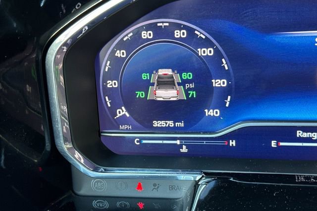 Used 2025 Chevrolet Silverado 2500 LT w/ Convenience Package image 41