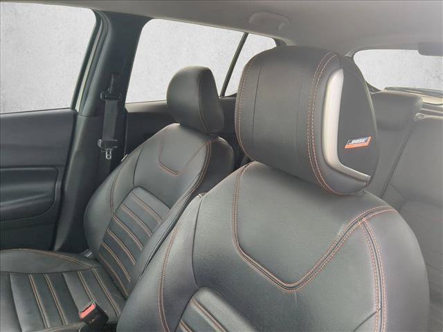 Used 2019 Nissan Kicks SR w/ SR Premium Package FWD image 13
