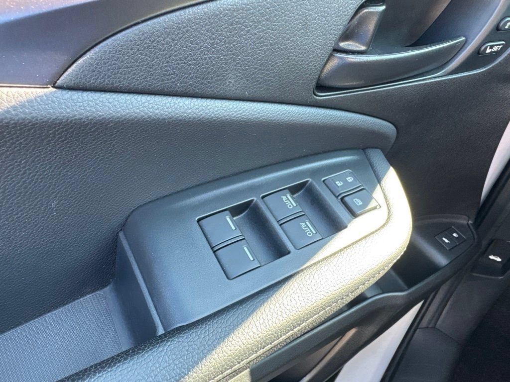 Certified 2023 Honda Passport EX-L image 28