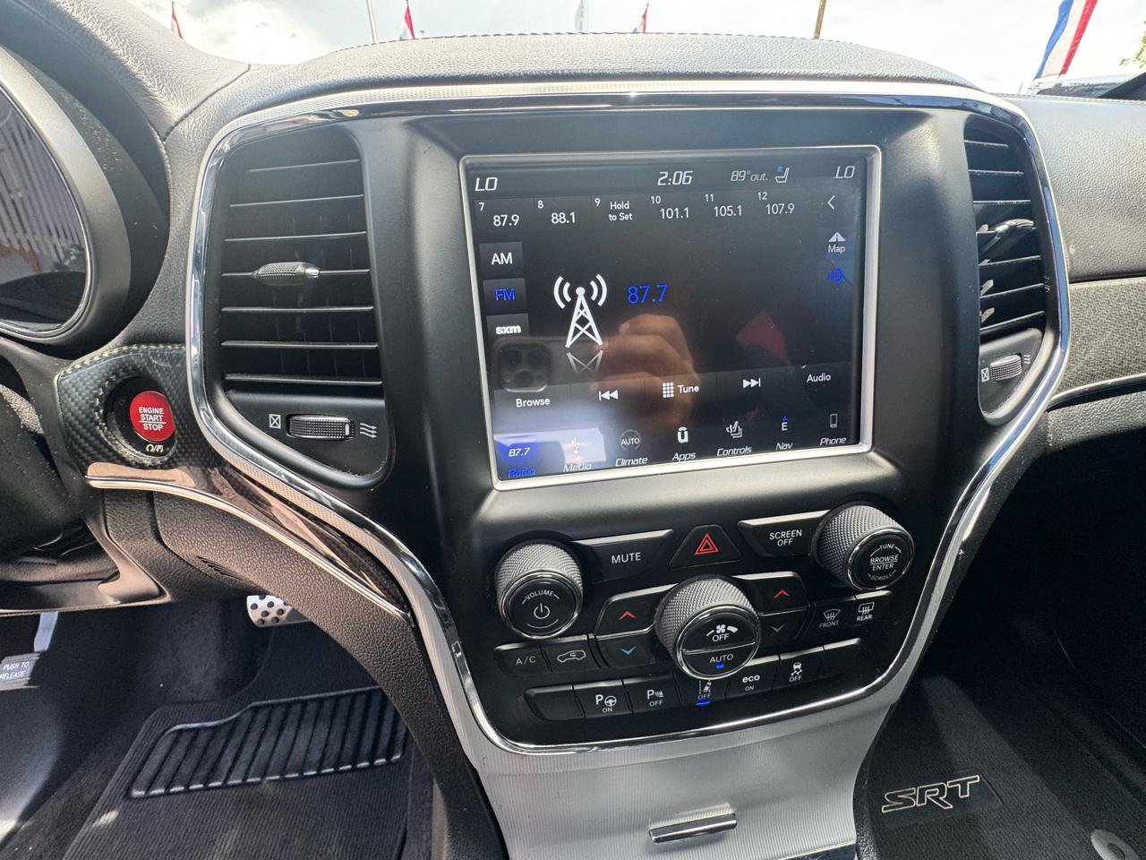 Used 2018 Jeep Grand Cherokee SRT AWD/4WD image 27