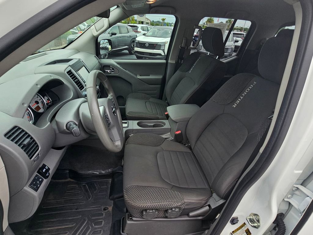 Used 2019 Nissan Frontier Desert Runner RWD image 14