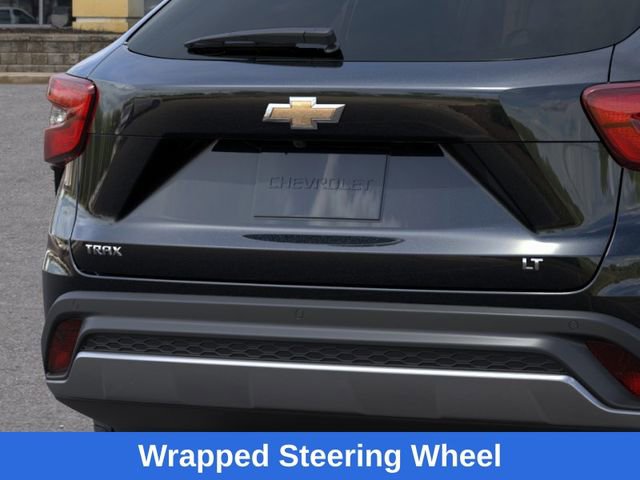 New 2026 Chevrolet Trax LT w/ Sunroof Package FWD image 15