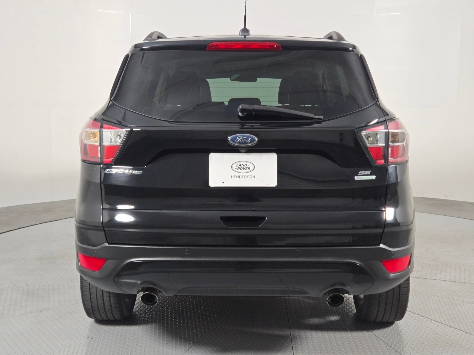 Used 2017 Ford Escape SE w/ Equipment Group 201A FWD image 7