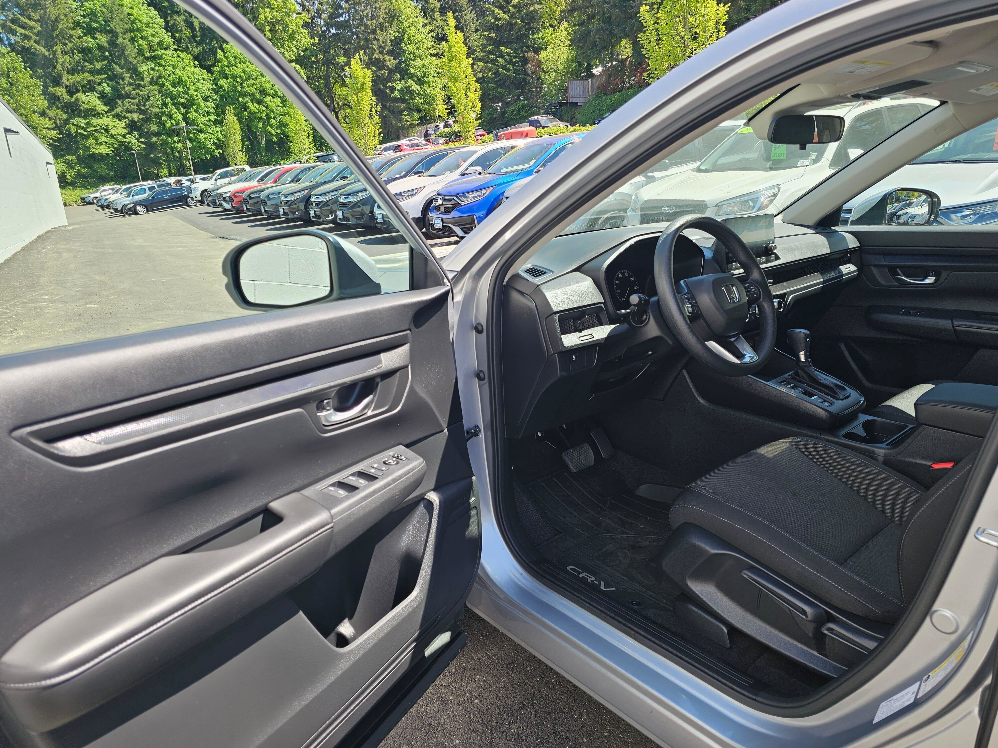 Certified 2025 Honda CR-V LX image 21