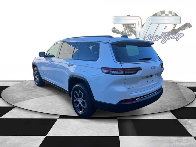 Used 2025 Jeep Grand Cherokee L Limited image 3