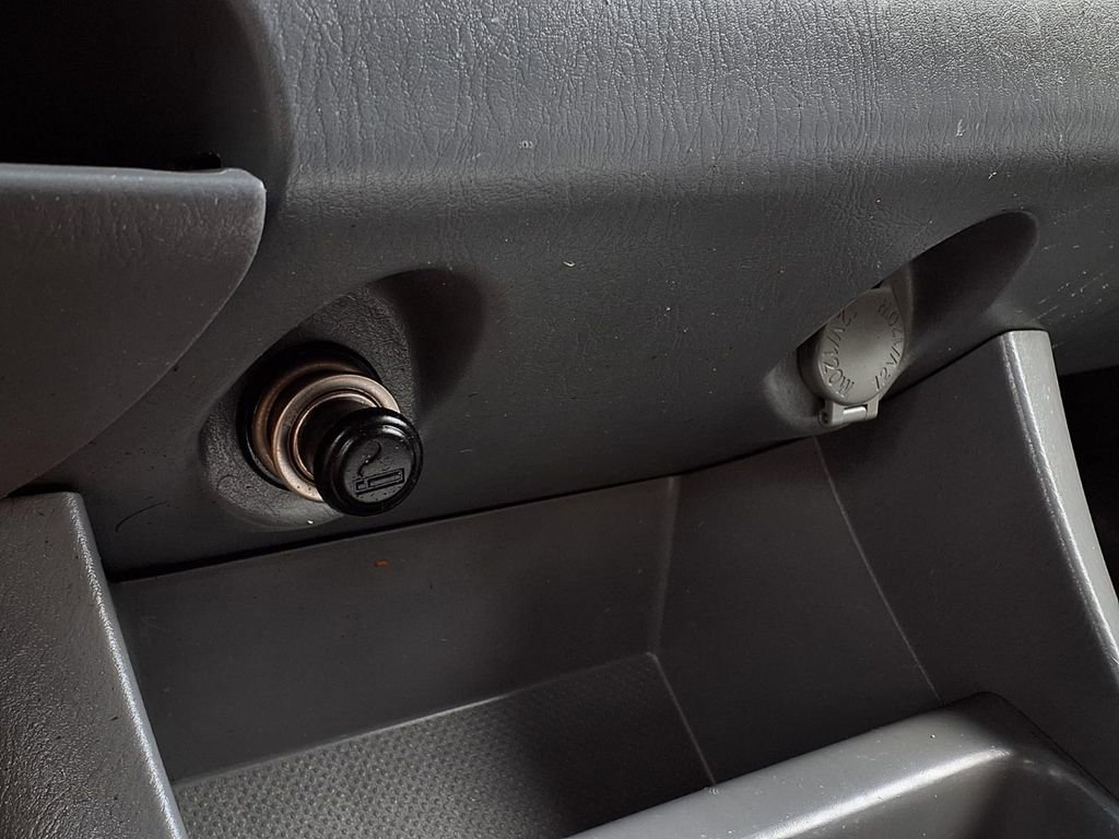 Used 2005 Toyota Tacoma PreRunner image 11