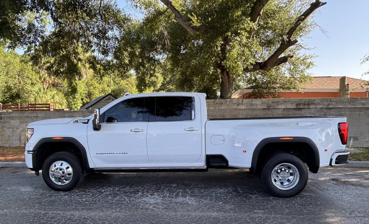 Used 2025 GMC Sierra 3500 Denali w/ Denali Reserve Package AWD/4WD image 6