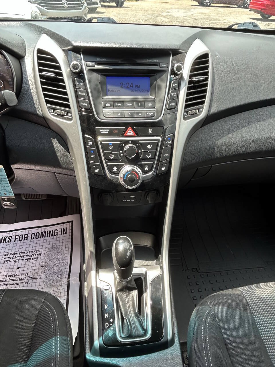 Used 2015 Hyundai Elantra GT FWD image 11