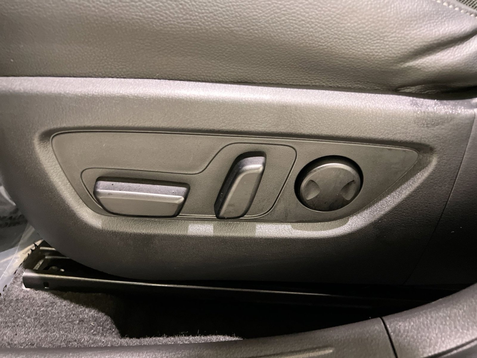 Used 2023 MAZDA CX-50 2.5 S w/ Cargo Package image 23