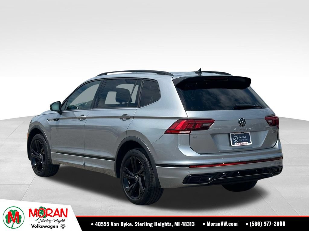 Certified 2023 Volkswagen Tiguan SE R-Line AWD/4WD image 3