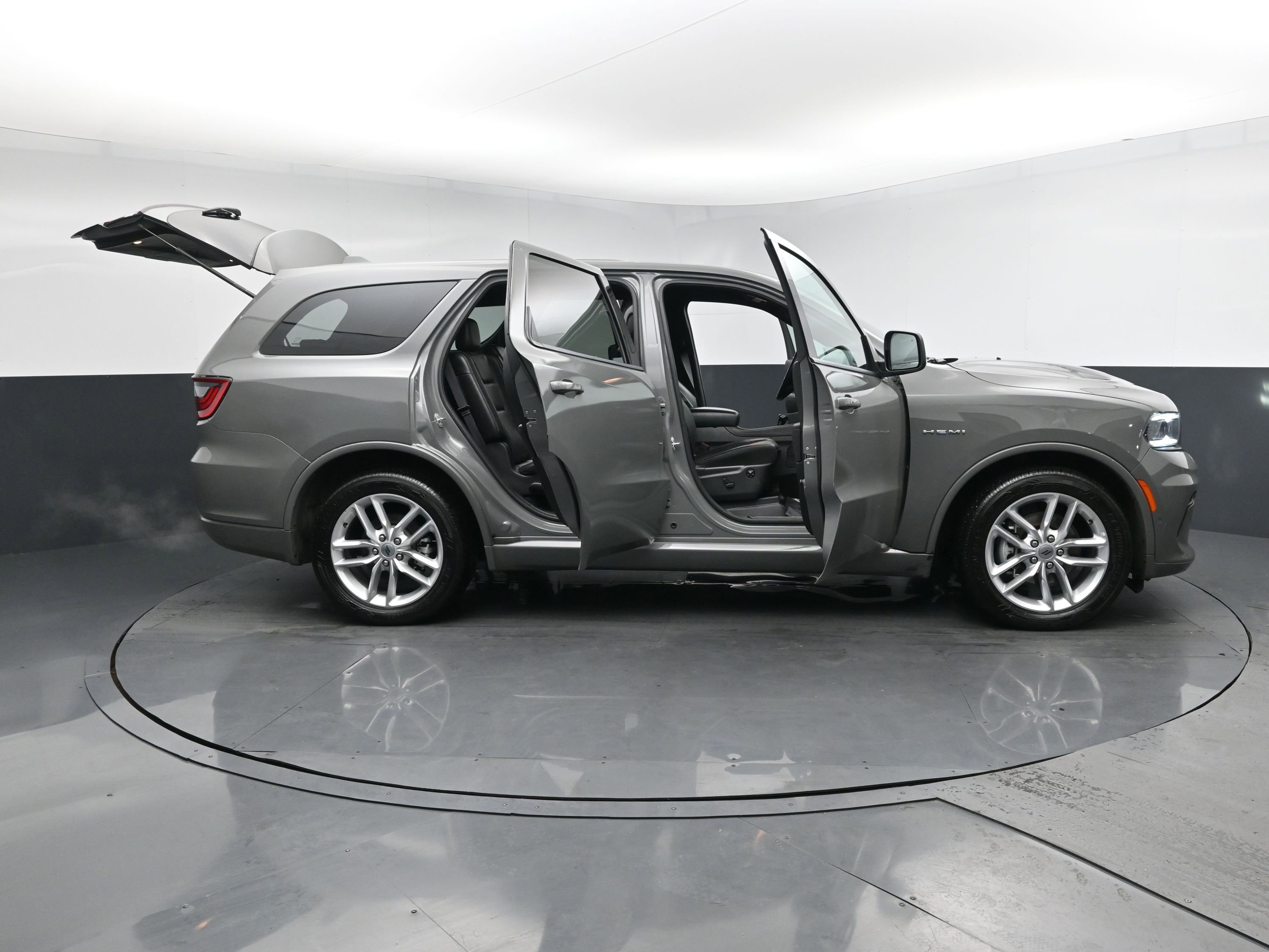 Used 2022 Dodge Durango R/T image 29