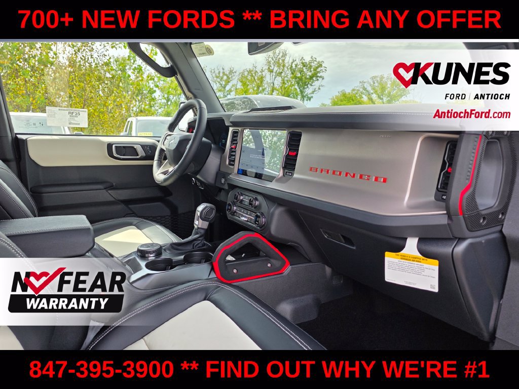 New 2026 Ford Bronco Outer Banks w/ Sasquatch Package AWD/4WD image 32