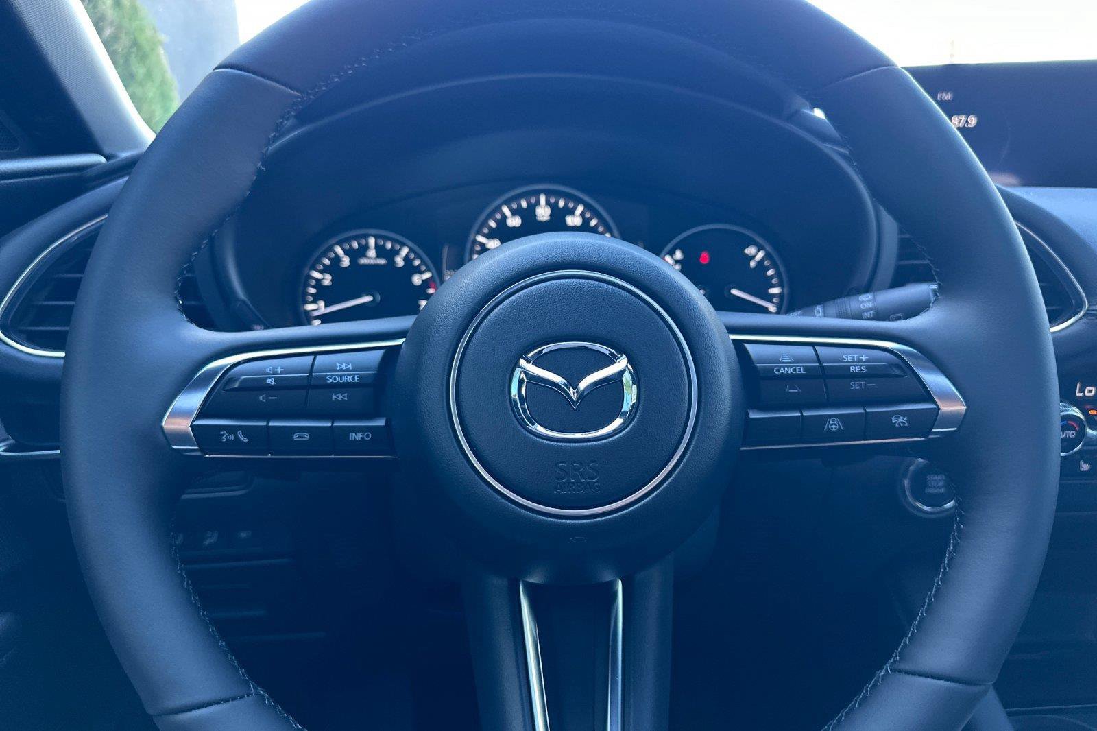 New 2026 MAZDA MAZDA3 Hatchback w/Premium Plus Pkg AWD/4WD image 27