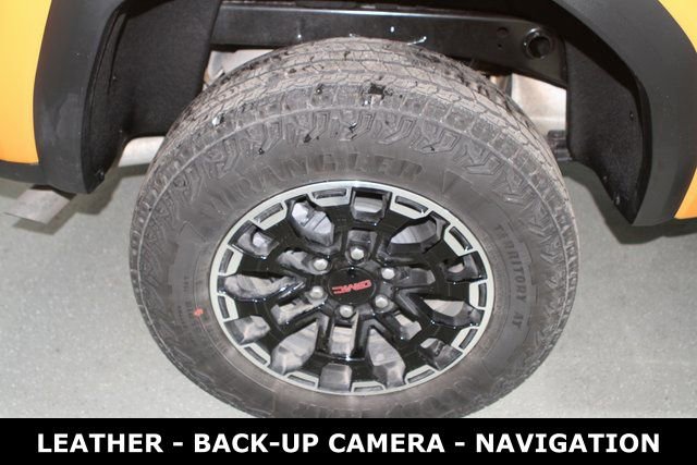 New 2026 GMC Canyon AT4 w/ Technology Plus Package image 5