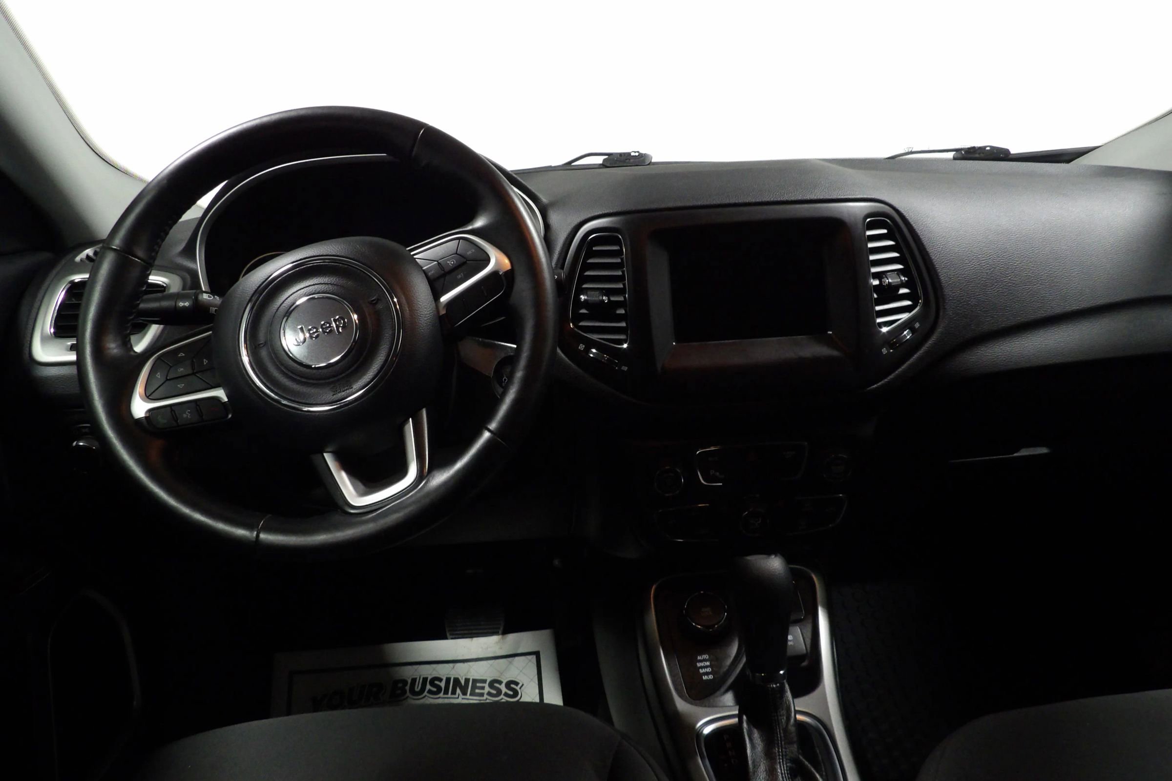 Used 2019 Jeep Compass Sport w/ Cold Weather Group image 11