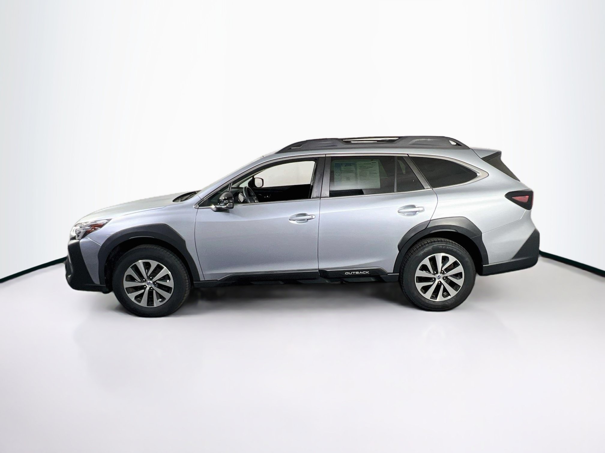 Used 2023 Subaru Outback Premium AWD/4WD image 8
