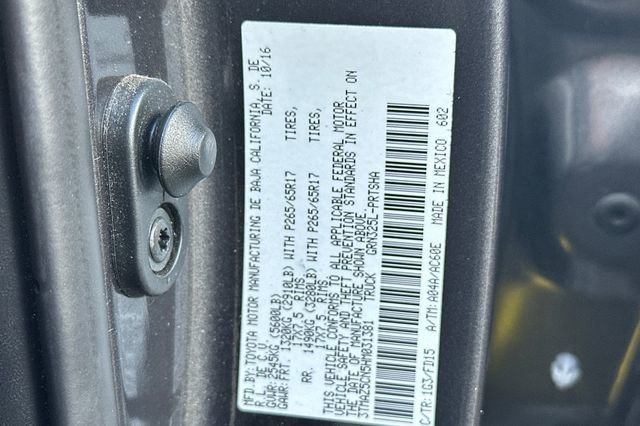 Certified 2017 Toyota Tacoma TRD Sport image 39