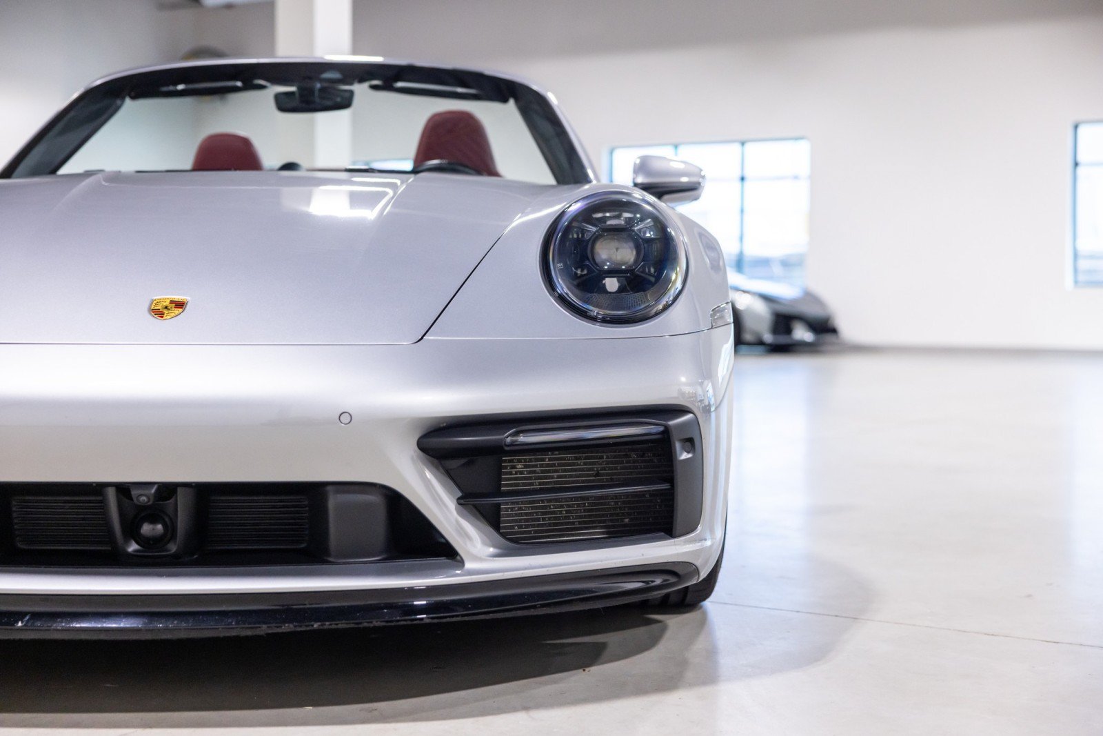 Used 2022 Porsche 911 Cabriolet image 19