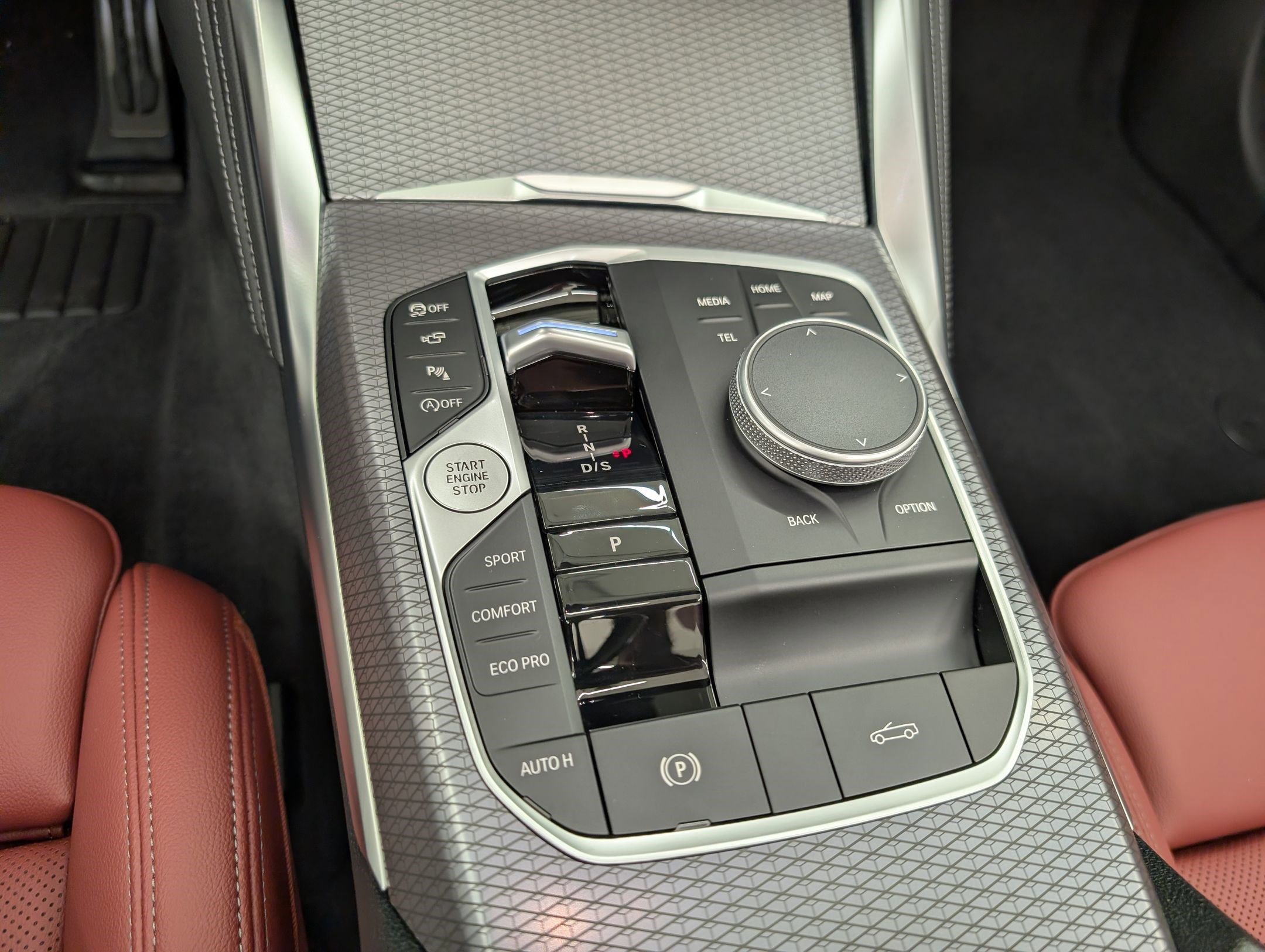 New 2026 BMW M440i Convertible image 17