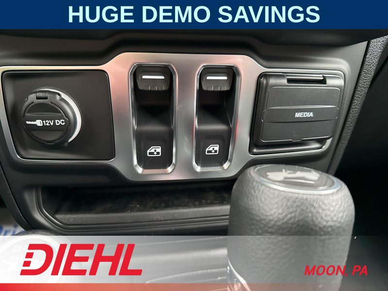 New 2026 Jeep Wrangler Sport AWD/4WD image 27