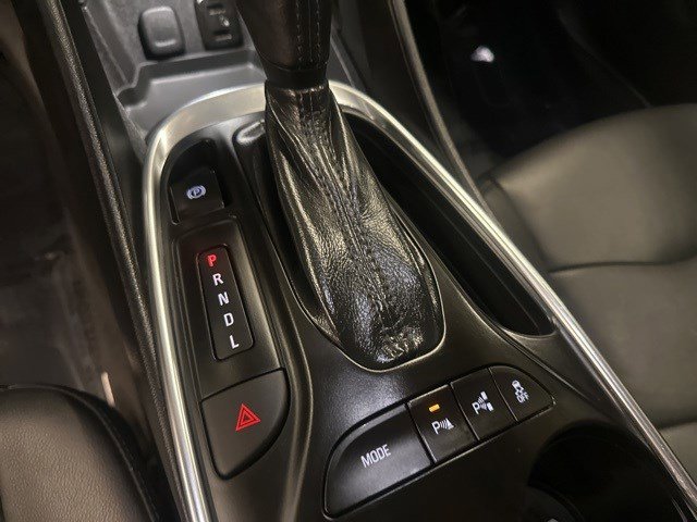 Used 2016 Chevrolet Volt Premier w/ Driver Confidence Package image 19