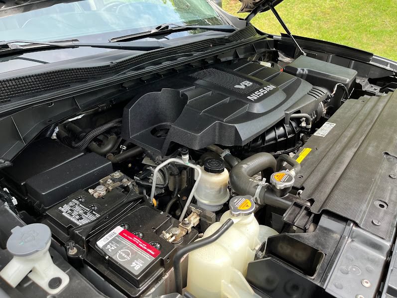 Used 2018 Nissan Titan PRO-4X w/ Pro-4x Convenience Package AWD/4WD image 30