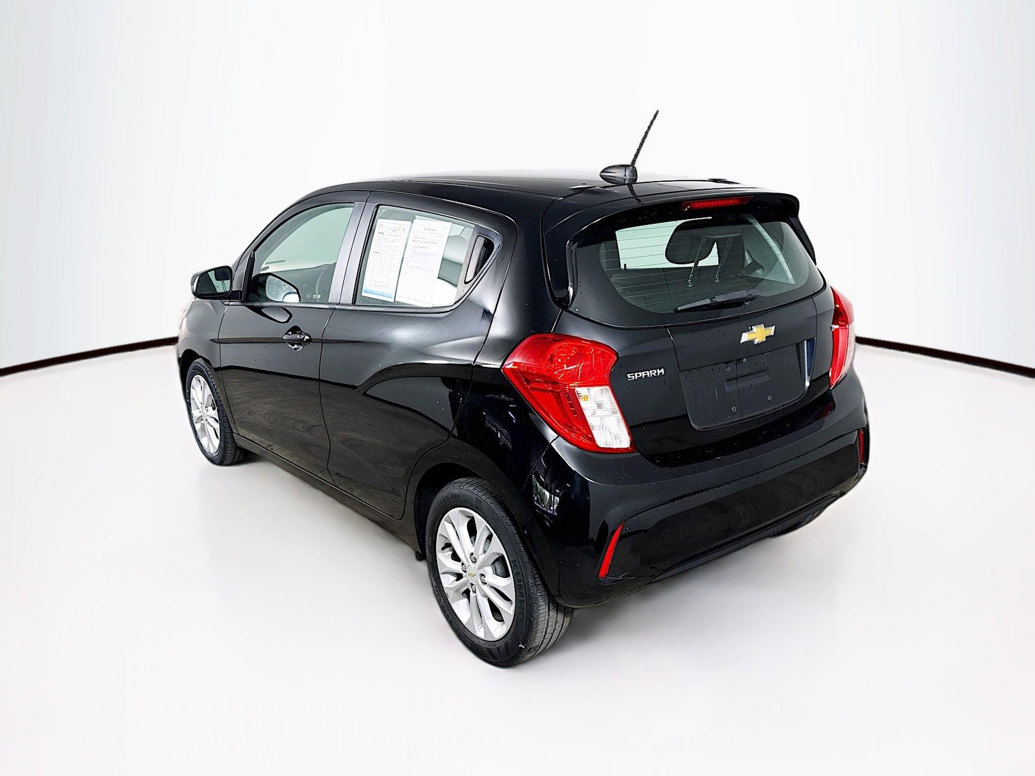 Used 2021 Chevrolet Spark LT image 28