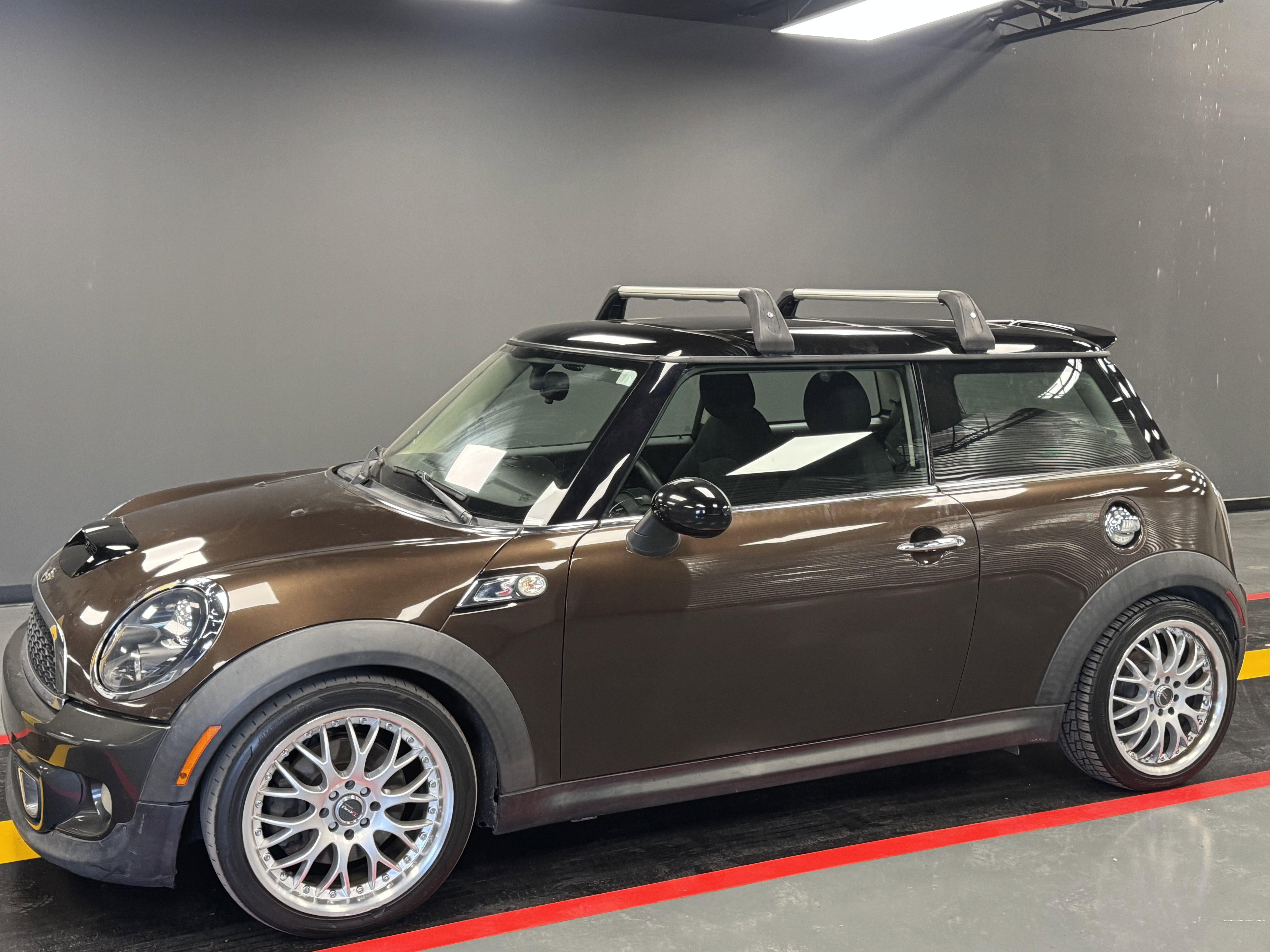 Used 2012 MINI Cooper S image 2