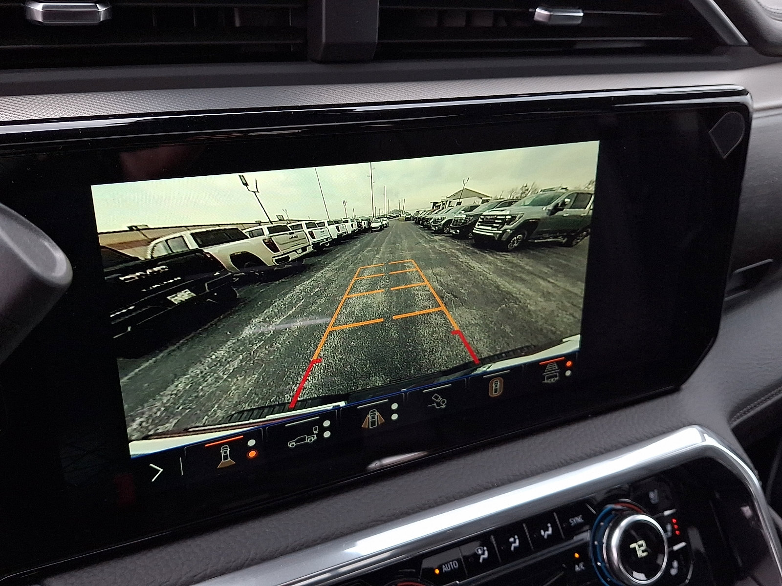 New 2026 GMC Sierra 2500 Denali w/ Denali Reserve Package image 19