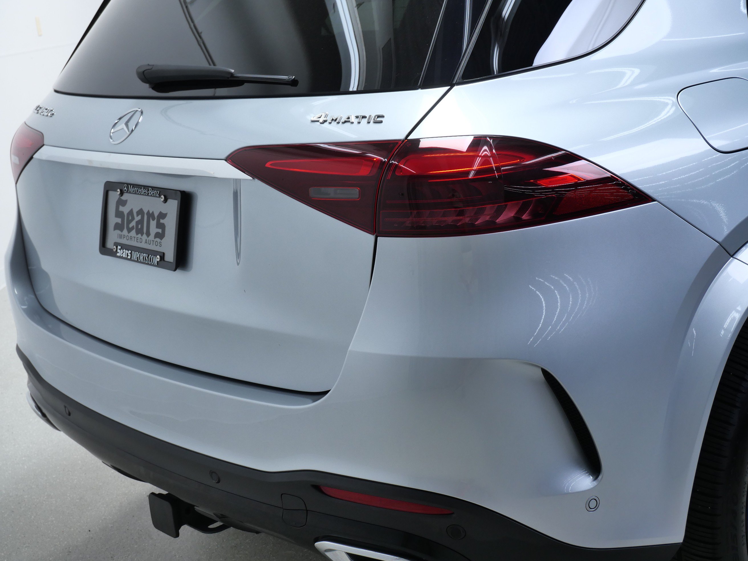 Certified 2025 Mercedes-Benz GLE 450e 4MATIC w/ AMG Line Exterior image 5
