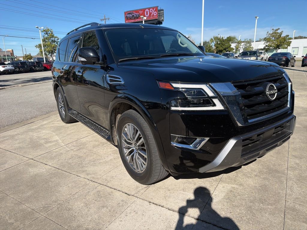 Used 2023 Nissan Armada SL w/ Captain's Chairs Package image 3