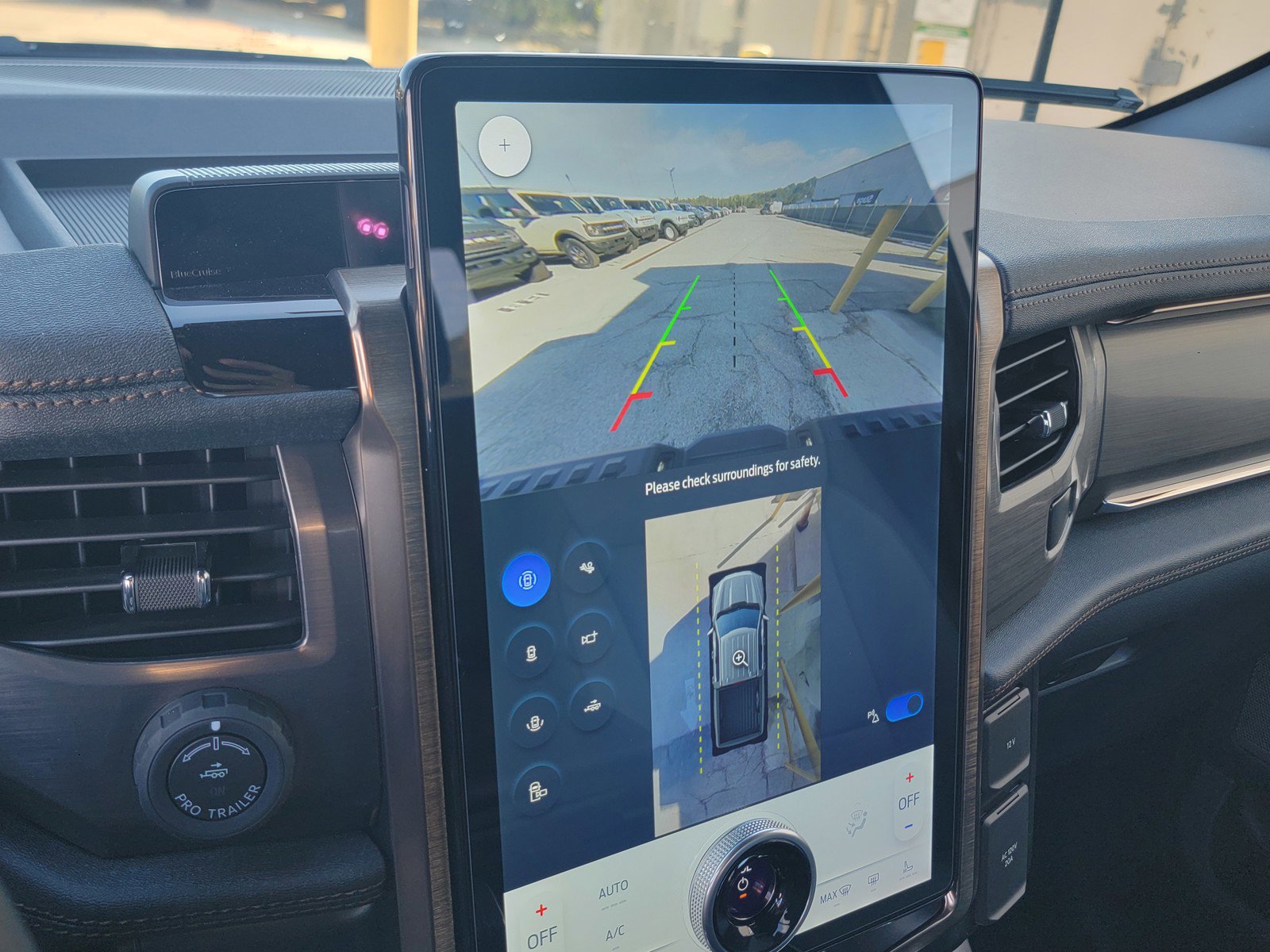 New 2025 Ford F150 Lightning Lariat image 19
