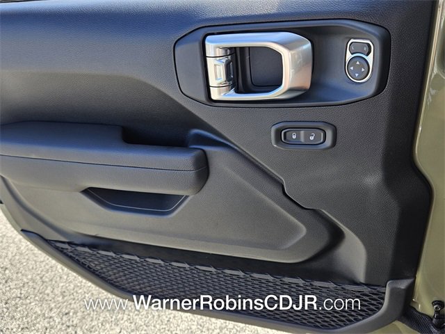 New 2025 Jeep Gladiator Sport image 30