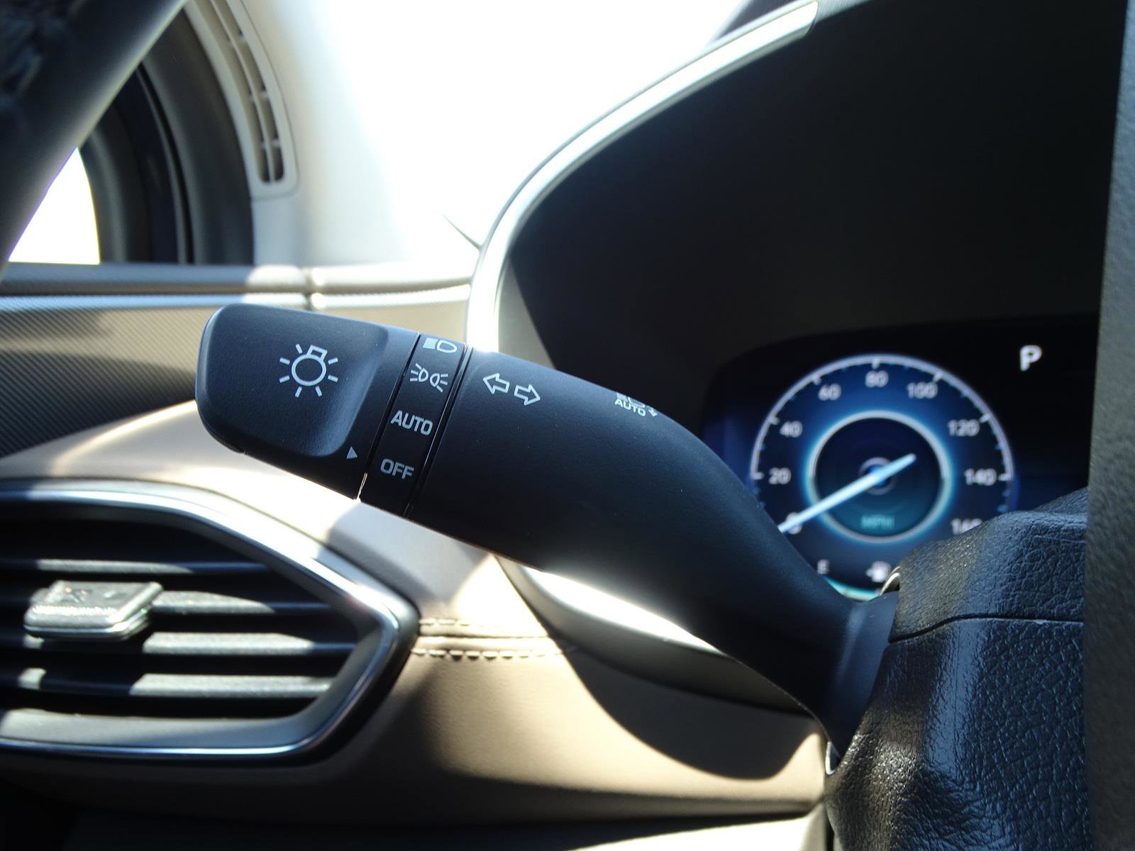 Used 2023 Hyundai Santa Fe SEL Convenience image 29