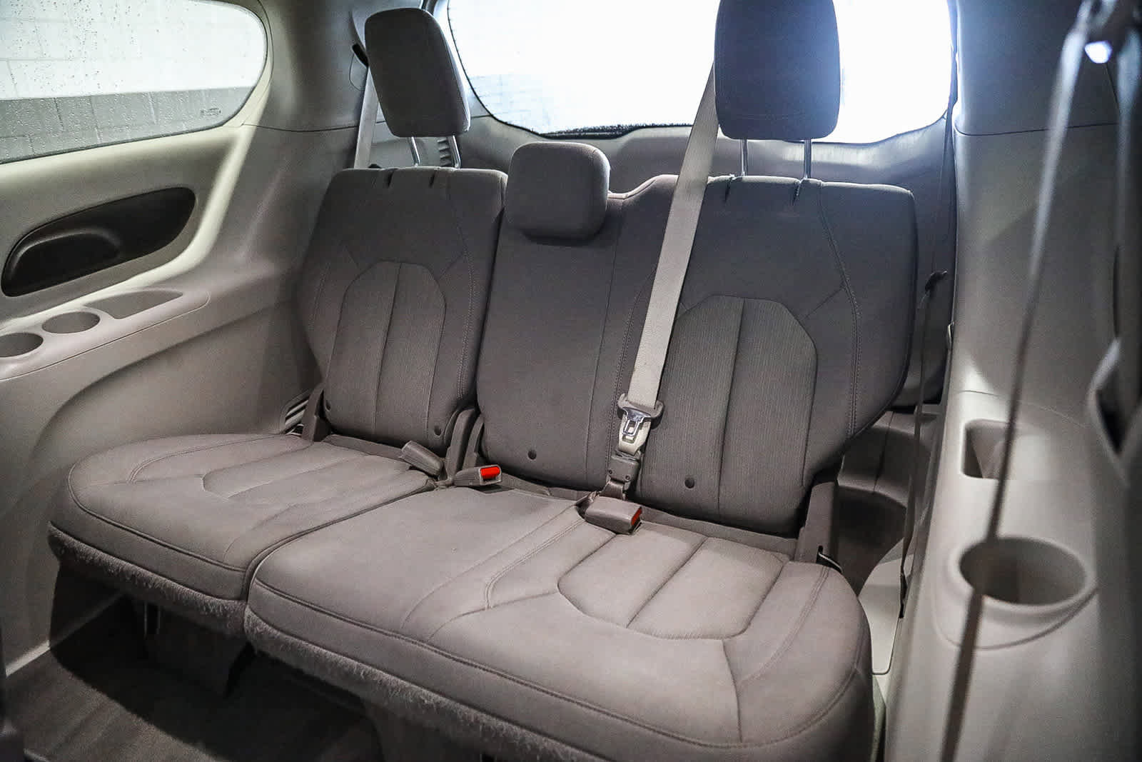 Used 2019 Chrysler Pacifica Touring image 15