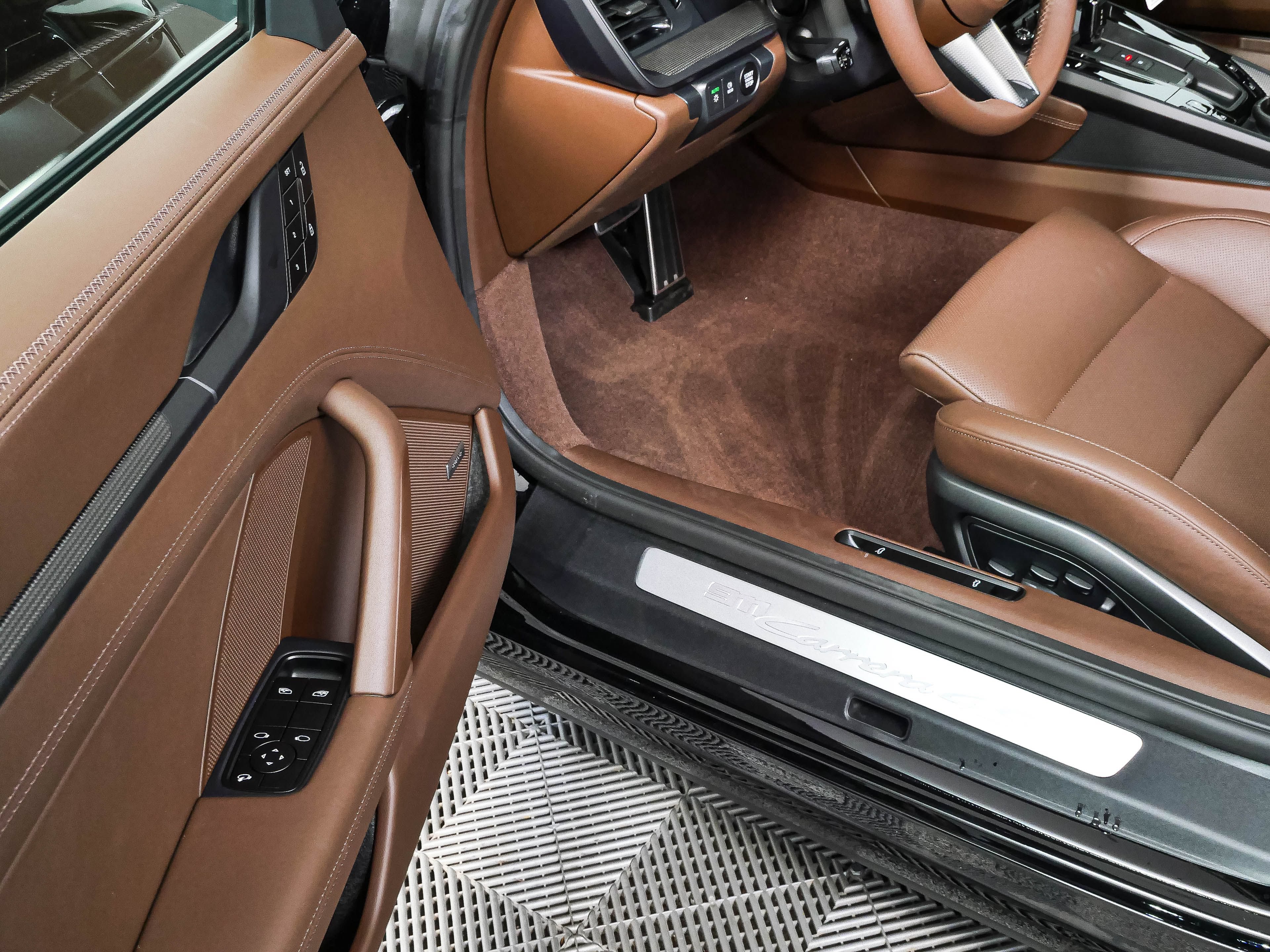 New 2026 Porsche 911 Carrera 4S AWD/4WD image 8