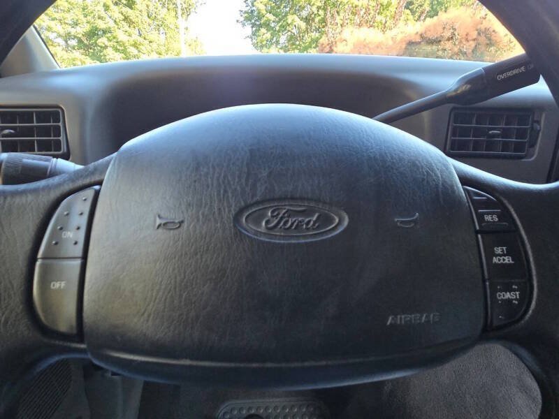Used 2001 Ford F250 4x4 Crew Cab Super Duty image 20