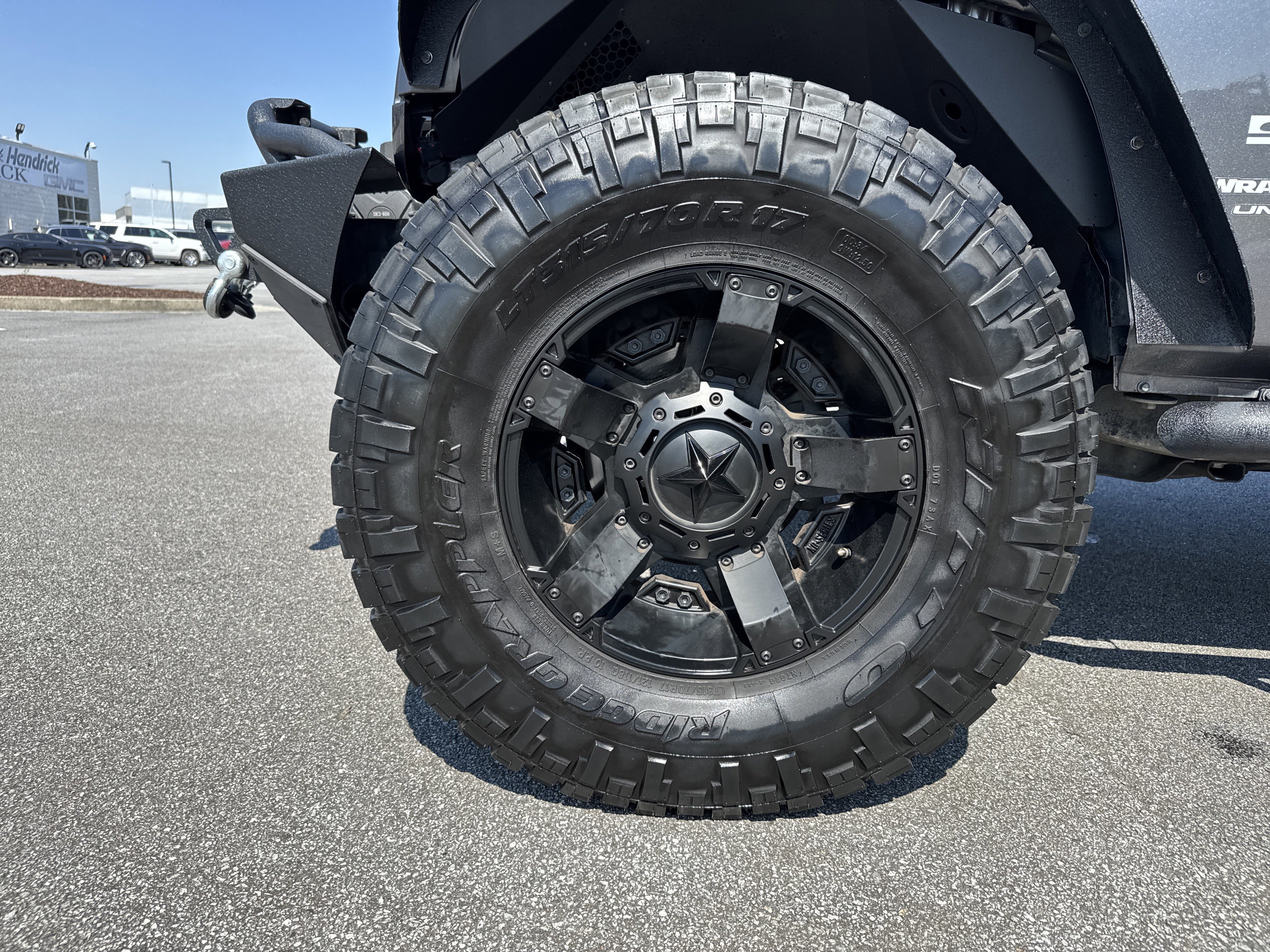 Used 2018 Jeep Wrangler Unlimited Sport w/ Connectivity Group image 13