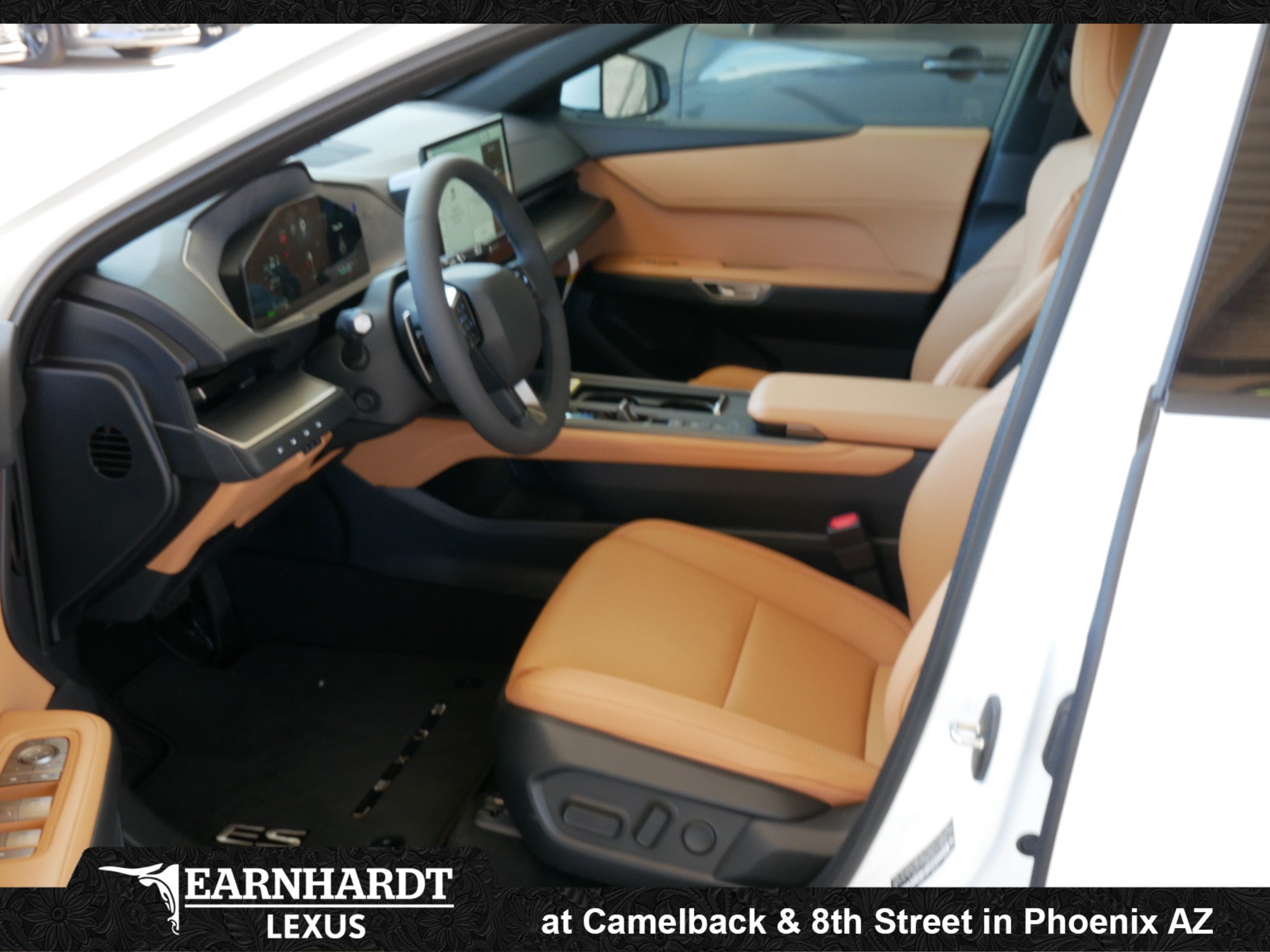 New 2026 Lexus ES 350e w/ Convenience Package FWD image 4