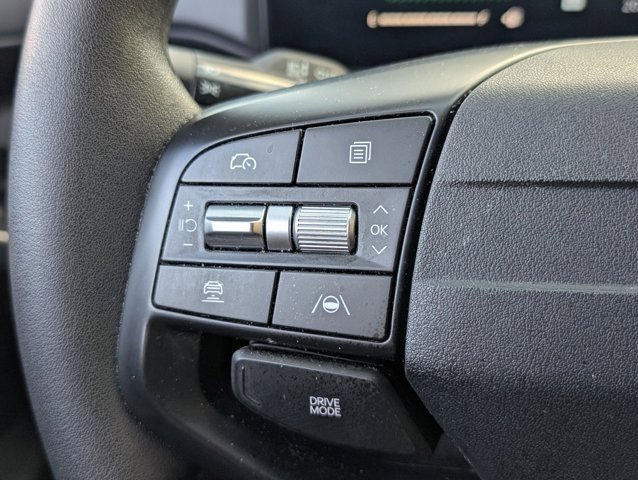 Used 2025 Kia K4 LXS image 20