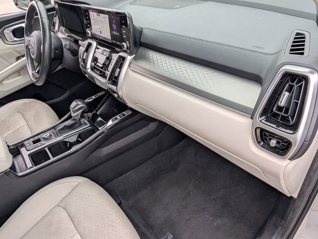 Used 2021 Kia Sorento SX image 15